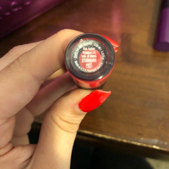 Younique makeup - Picture 8 of 8